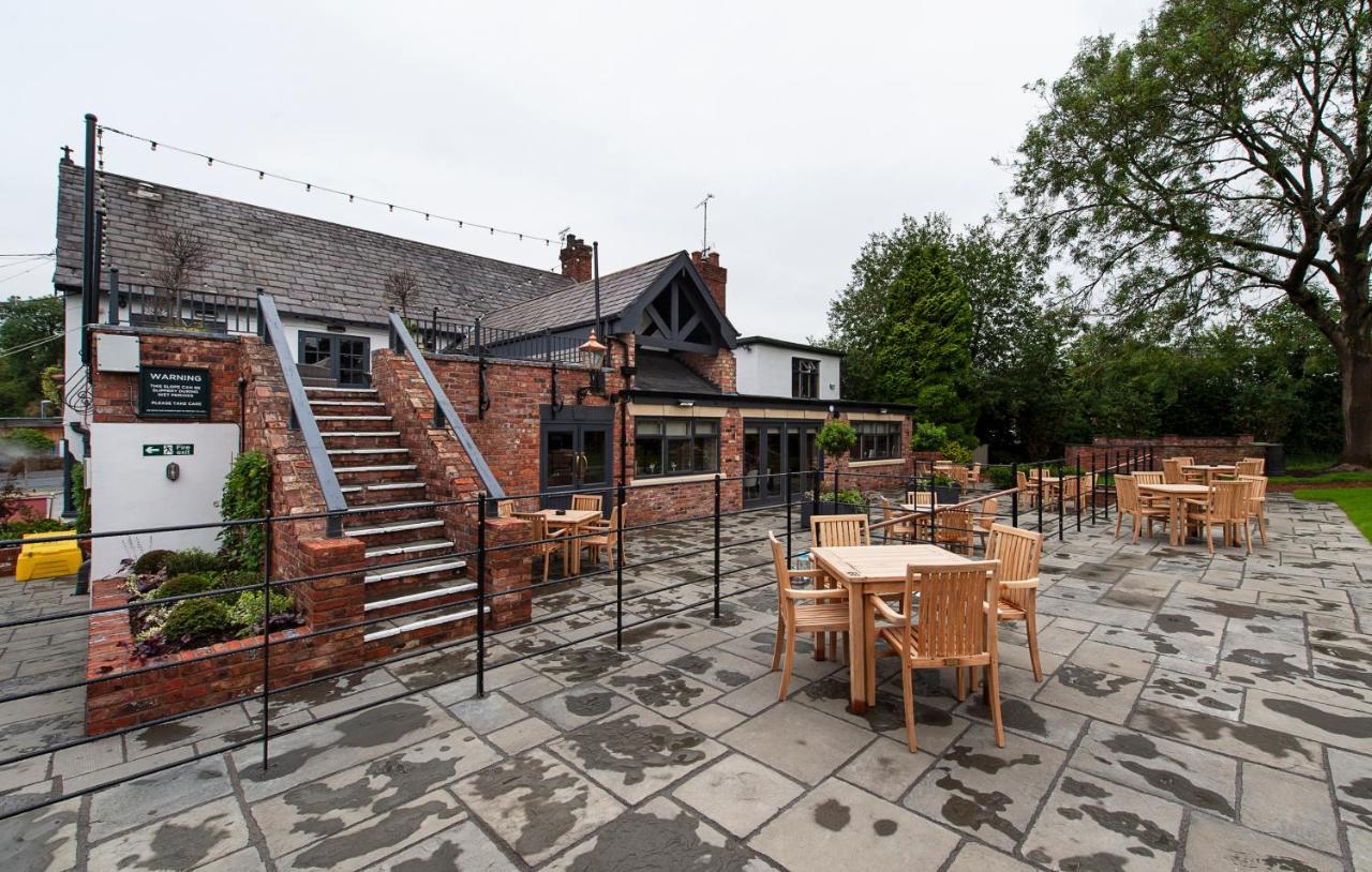 The Bulls Head Hotel Hale (Greater Manchester) Exterior photo